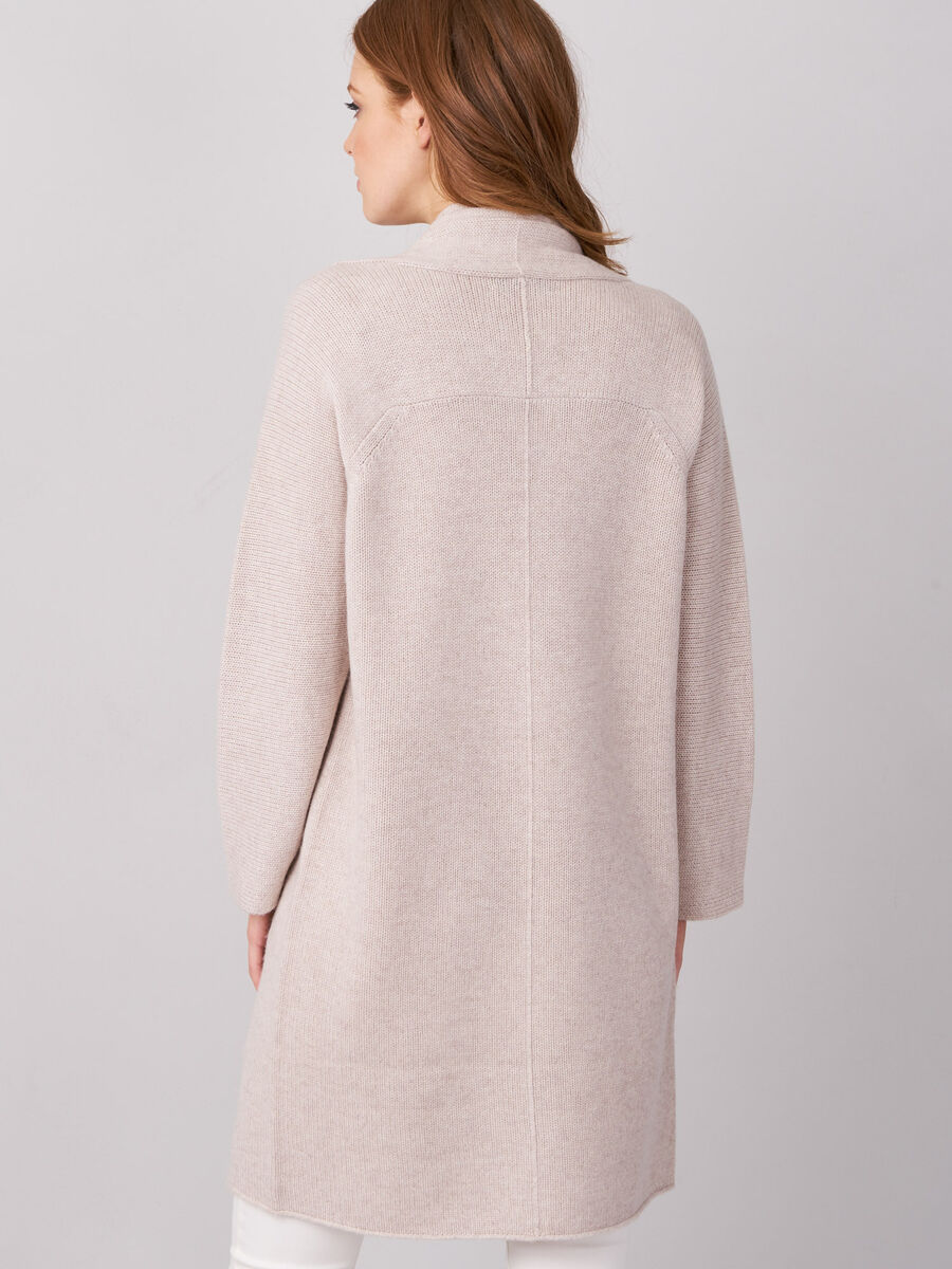 Luxurious chunky knit cashmere cardigan image number 33