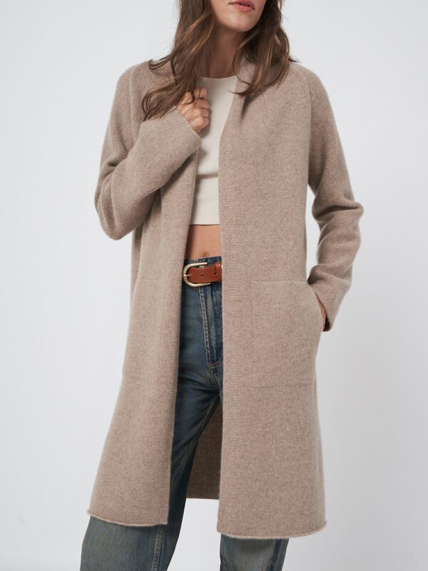 Luxe grofgebreid kasjmier vest met sjaalkraag image number 2