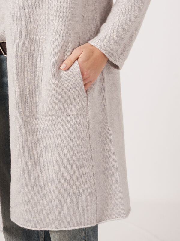 Cardigan luxueux en cachemire biologique à grosse maille image number 2