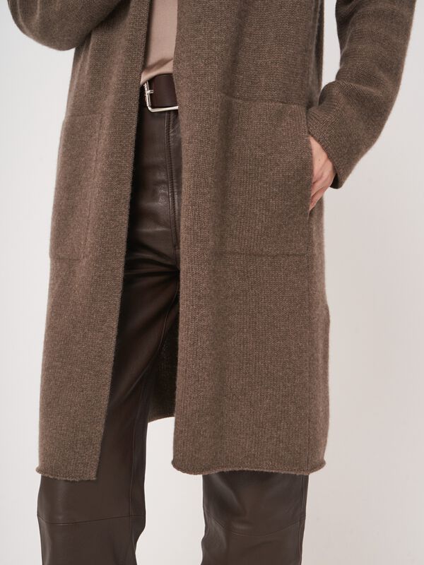 Luxuriöse Grobstrickjacke aus Bio-Kaschmir image number 5