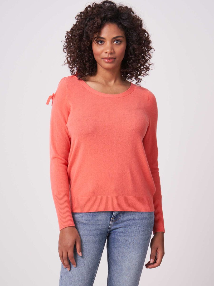 Organic cashmere sweater with bow detail on shoulder image number 0