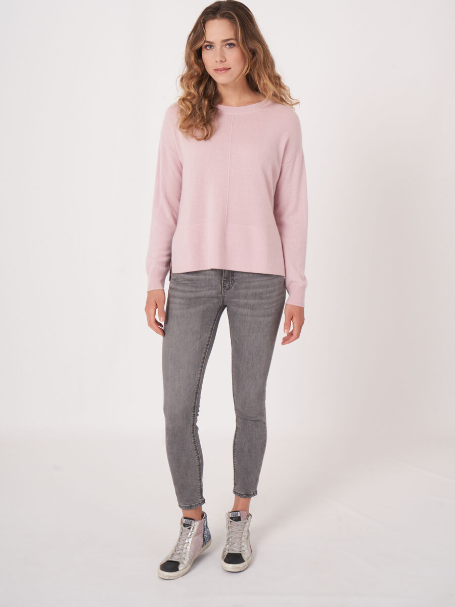 Bio-Kaschmir-Pullover mit geripptem Saum image number 21