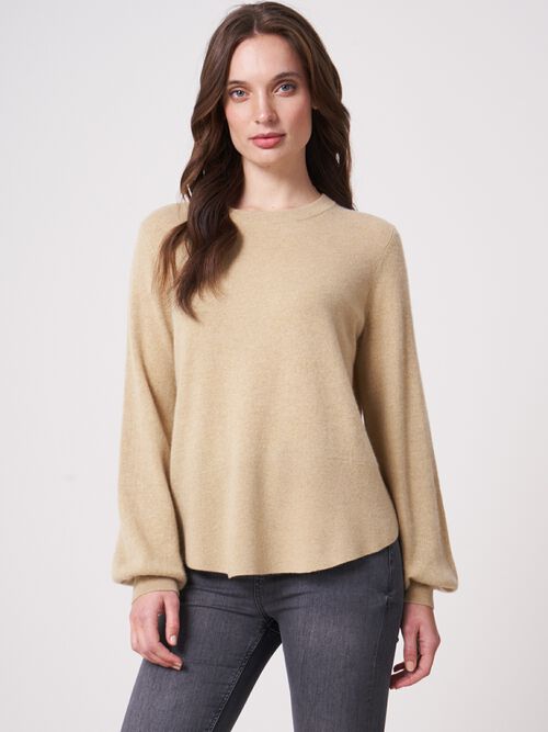Cashmere sweater with puff sleeves and ribbed hem