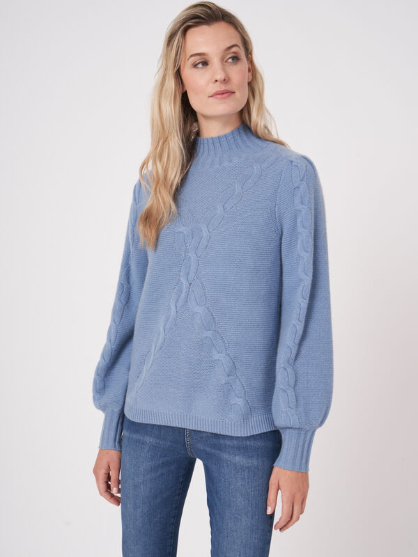 Chunky cashmere puff-sleeve sweater with cable pattern