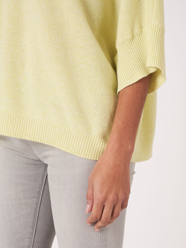 Pull sans manches oversize en cachemire biologique image number 3