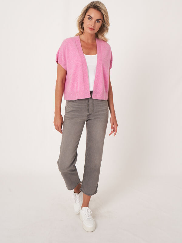 Gekürzte, kastenförmige Kaschmir-Strickjacke mit offener Vorderseite image number 5