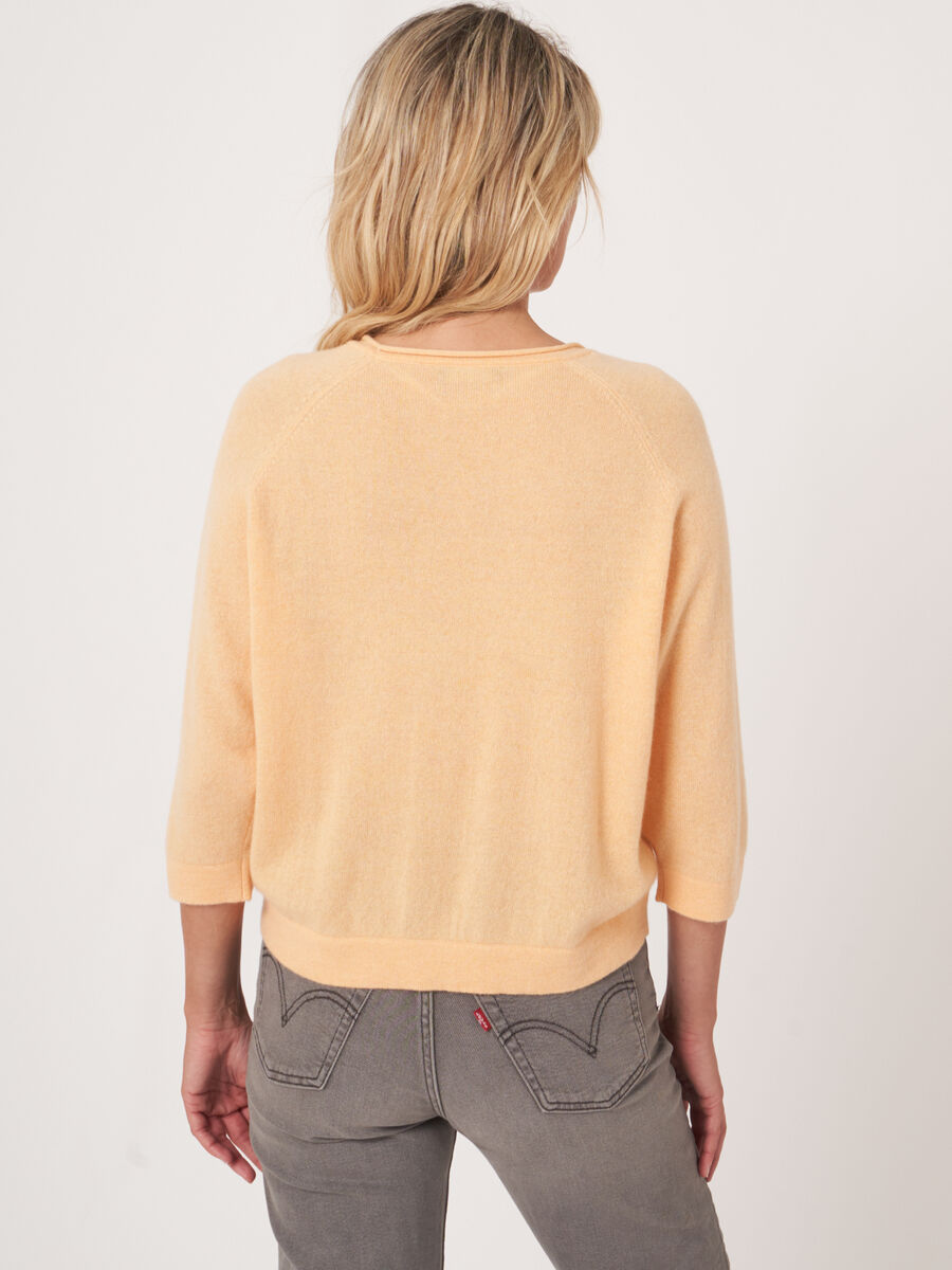 Organic cashmere sweater with 3/4 raglan sleeves image number 2