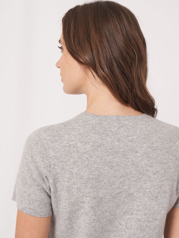 Pull à manches courtes sans coutures en cachemire biologique  image number 2