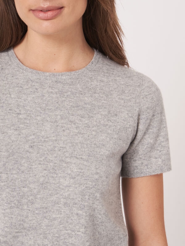 Pull à manches courtes sans coutures en cachemire biologique  image number 3