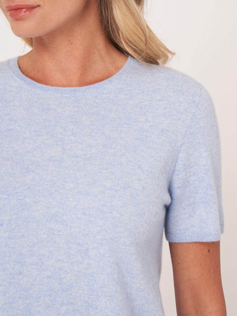 Nahtlos gestricktes Kurz-Armpullover aus Bio-Kaschmir  image number 2