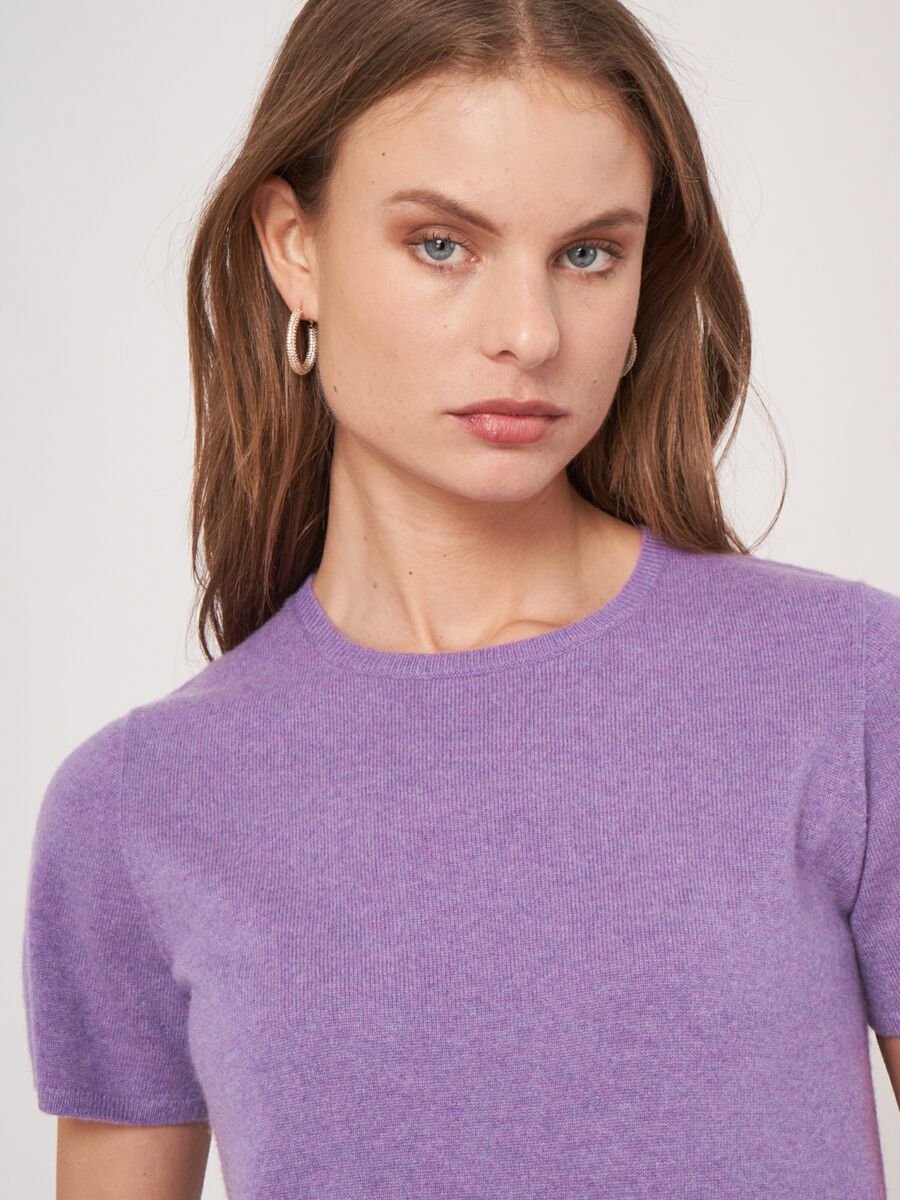 Nahtlos gestricktes Kurz-Armpullover aus Bio-Kaschmir  image number 3