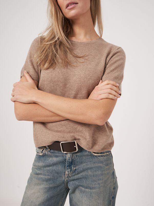 Organic cashmere seamless short sleeve sweater image number 4