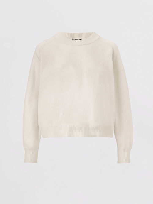 Cropped organic cashmere raglan sweater