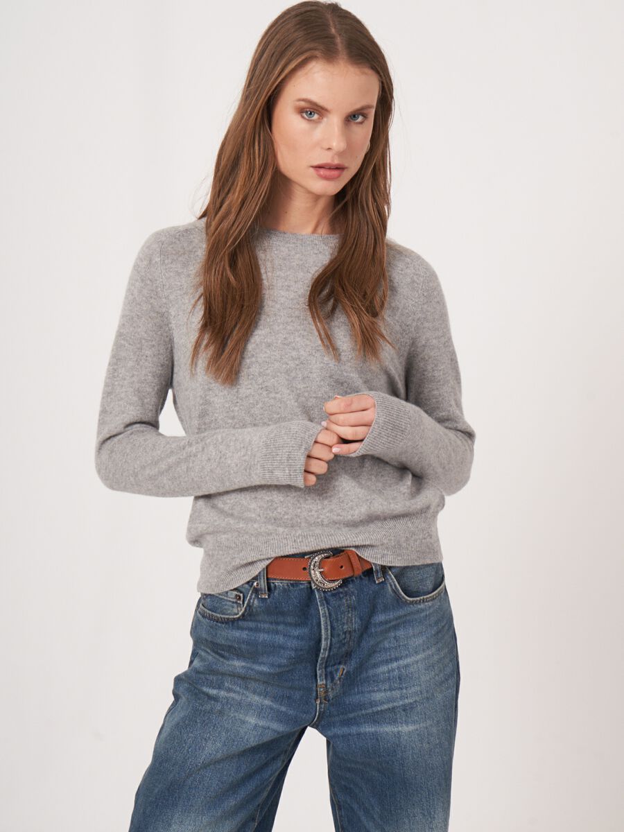 Round neck raglan sleeve cashmere sweater image number 0