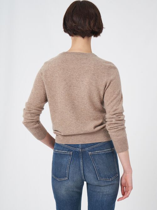 Round neck raglan sleeve cashmere sweater