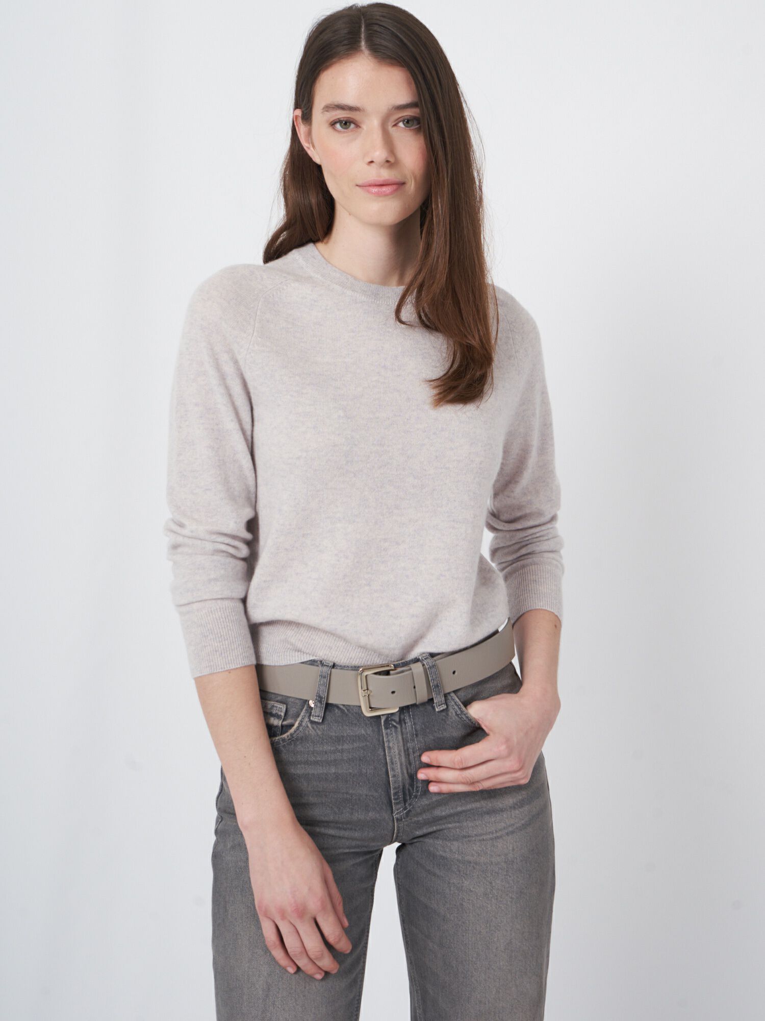 Cashmere trui met ronde hals en raglanmouwen