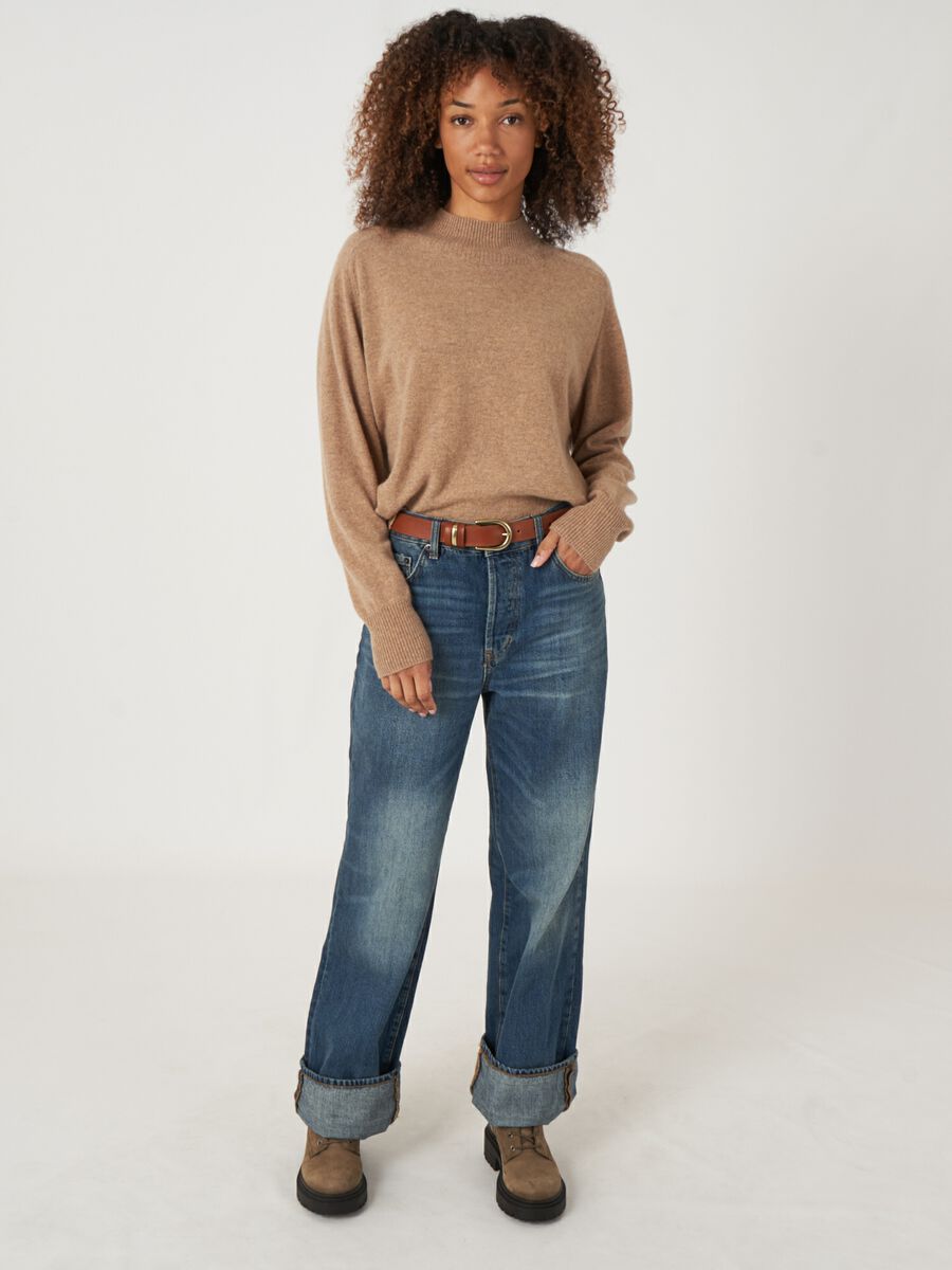 Pull à col montant en cachemire biologique image number 14