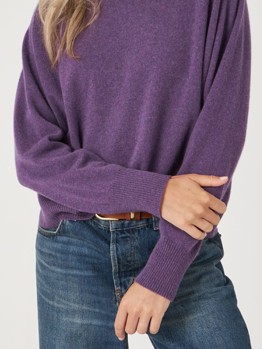 Trui met opstaande kraag en zadelmouwen image number 2