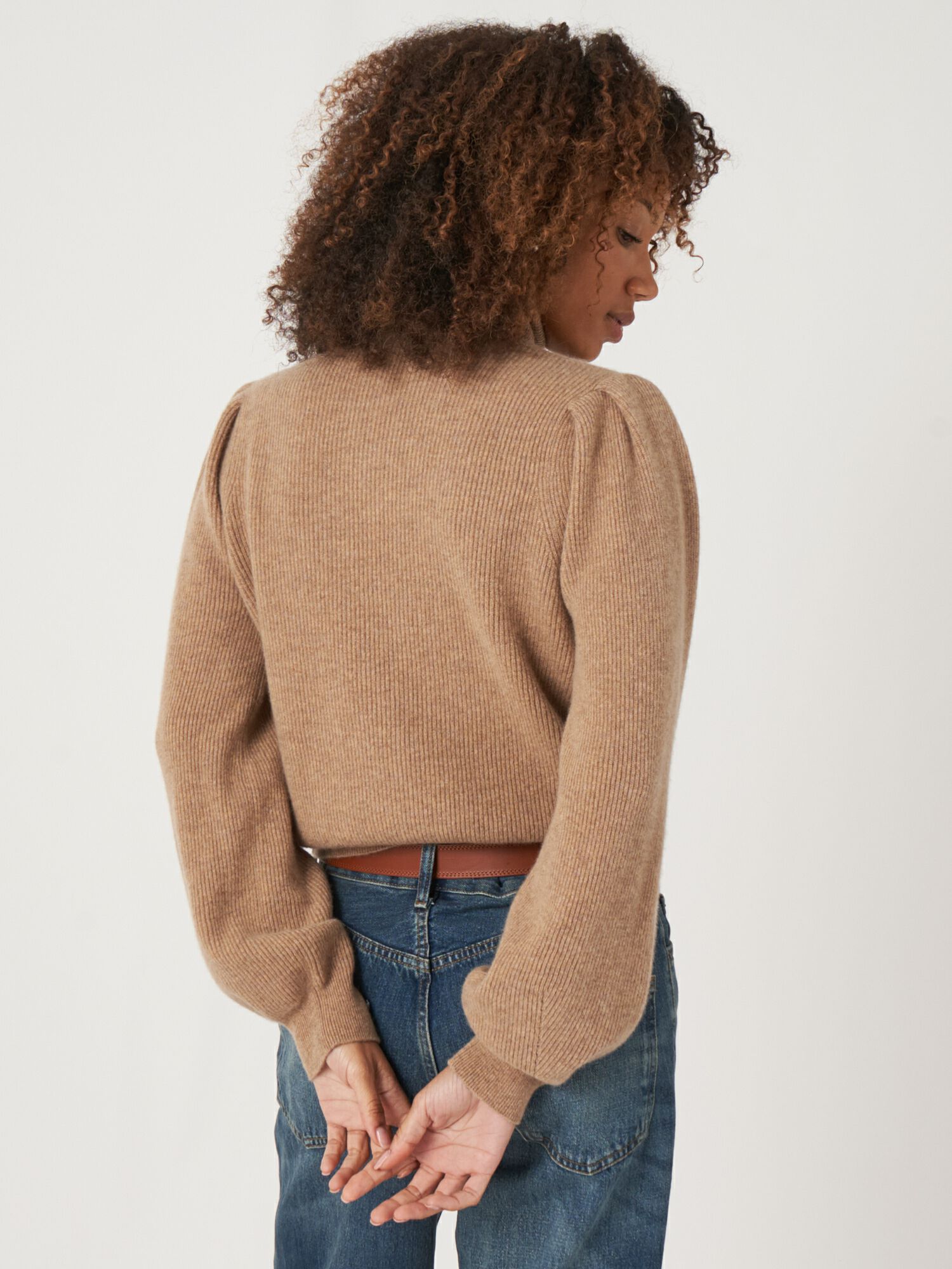 cashmere fine-knit jumper