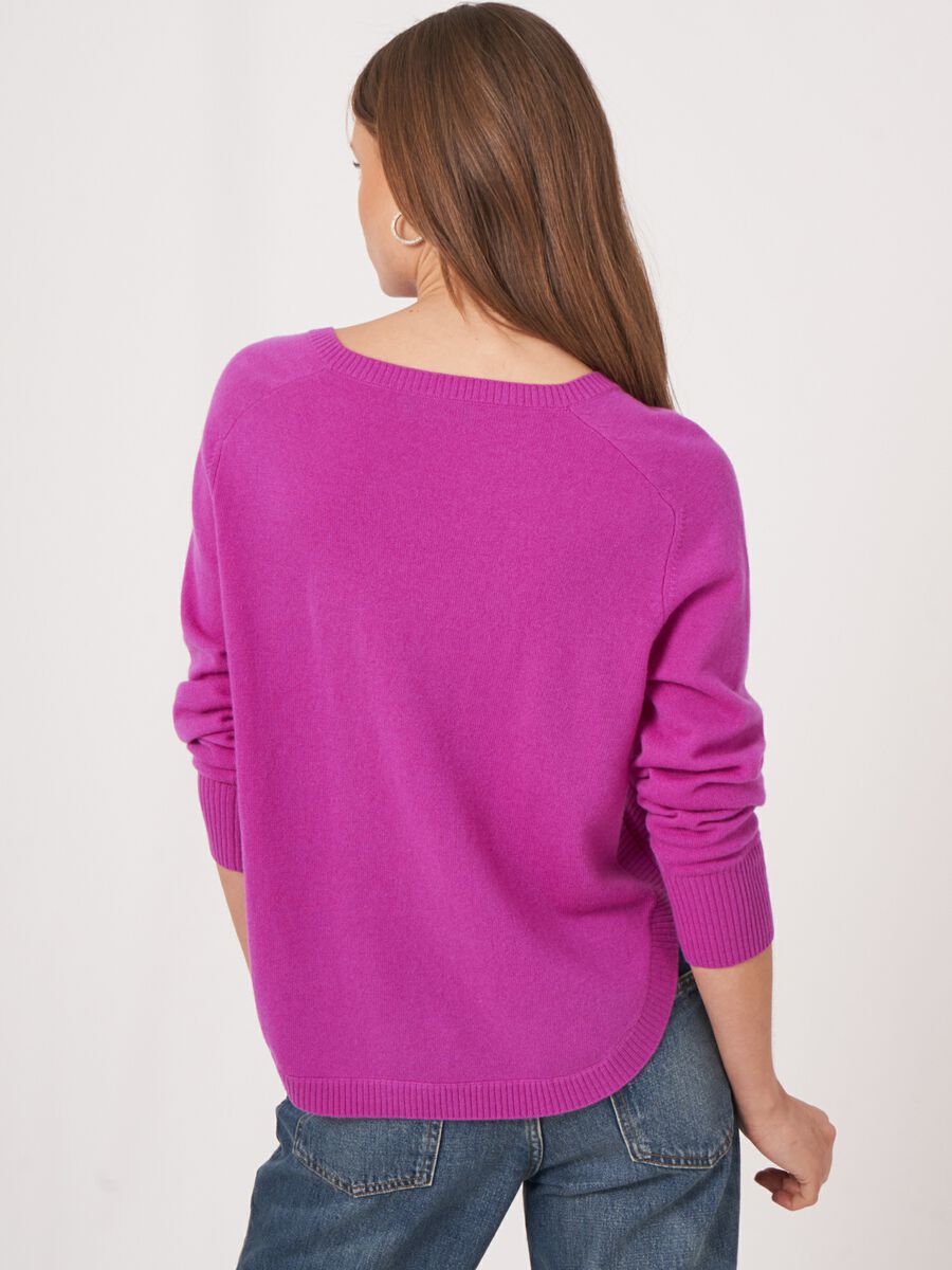 Cashmere boothalstrui met ronde zoom image number 1