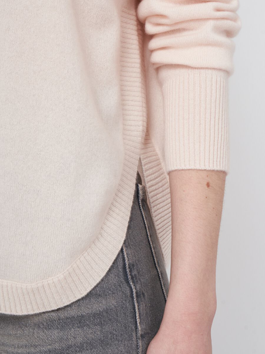 Pull en cachemire à ourlet rond et col bateau image number 2