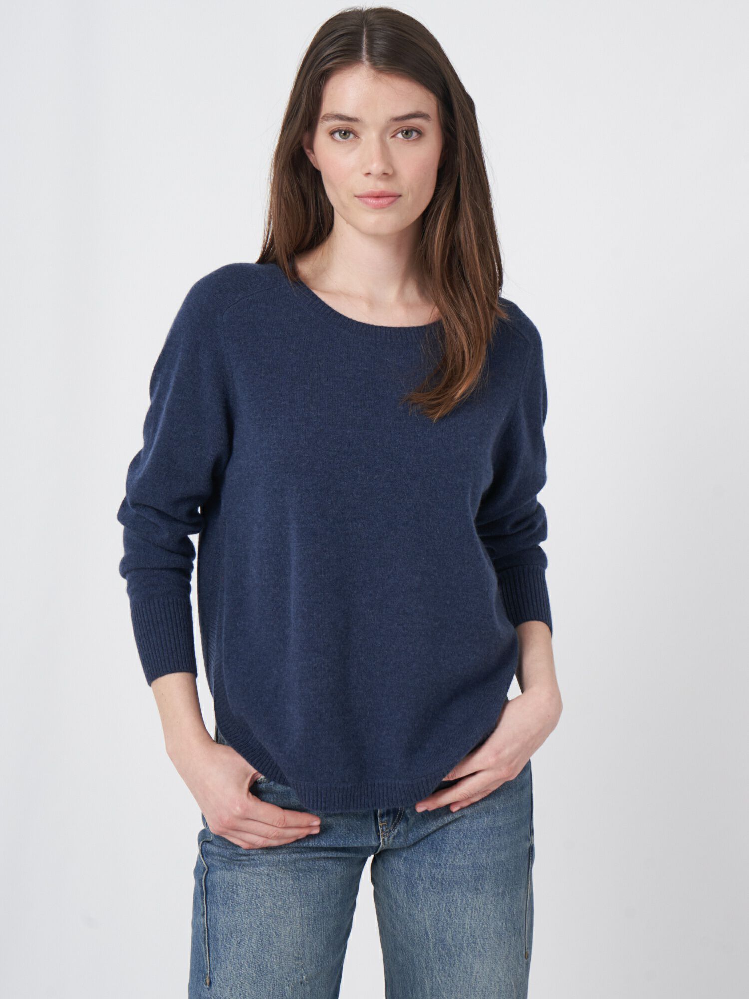 Cashmere boothalstrui met ronde zoom