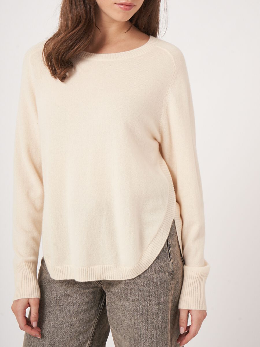 Cashmere boothalstrui met ronde zoom image number 2