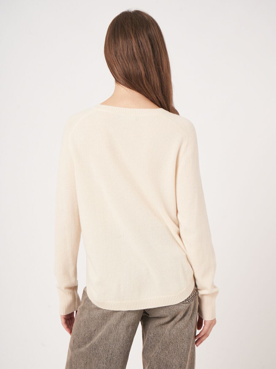 Cashmere boothalstrui met ronde zoom image number 4