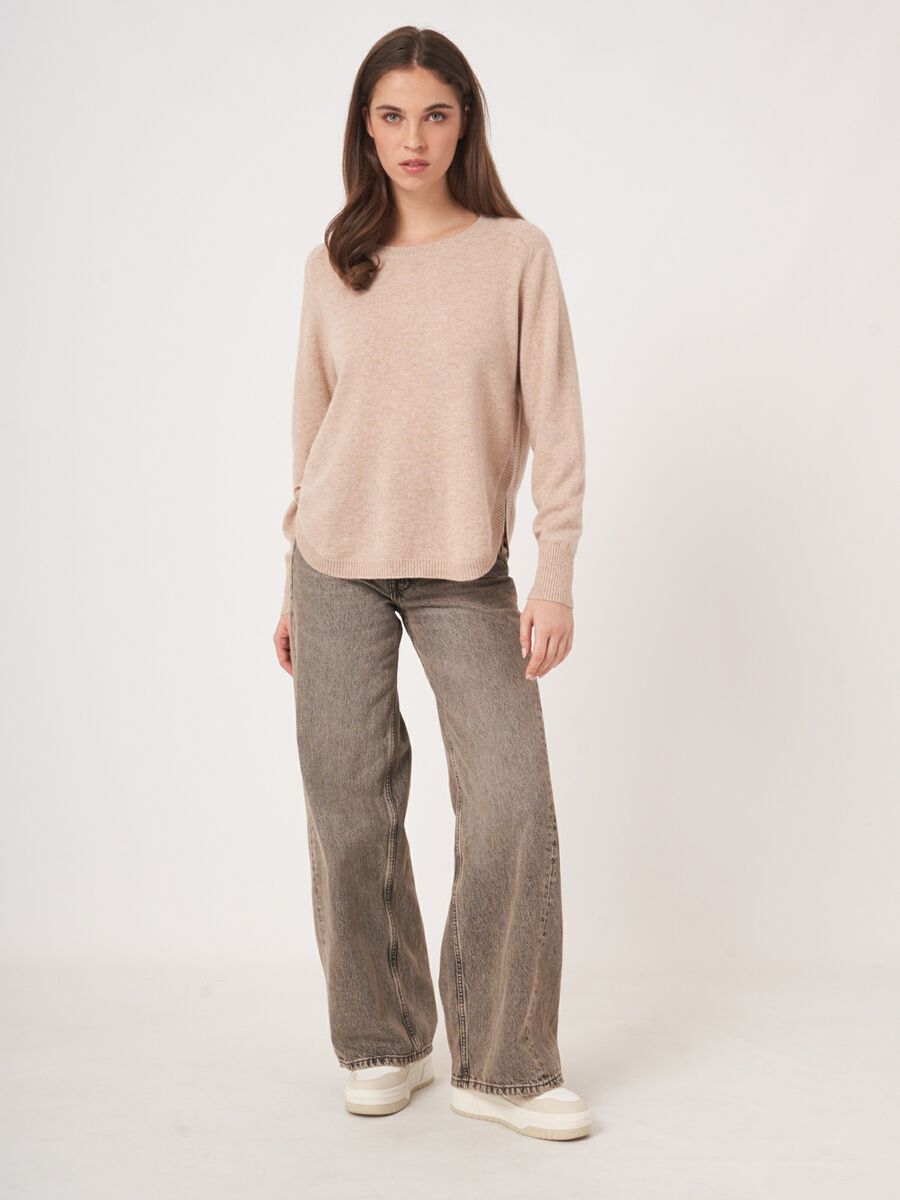 Pull en cachemire à ourlet rond et col bateau image number 4