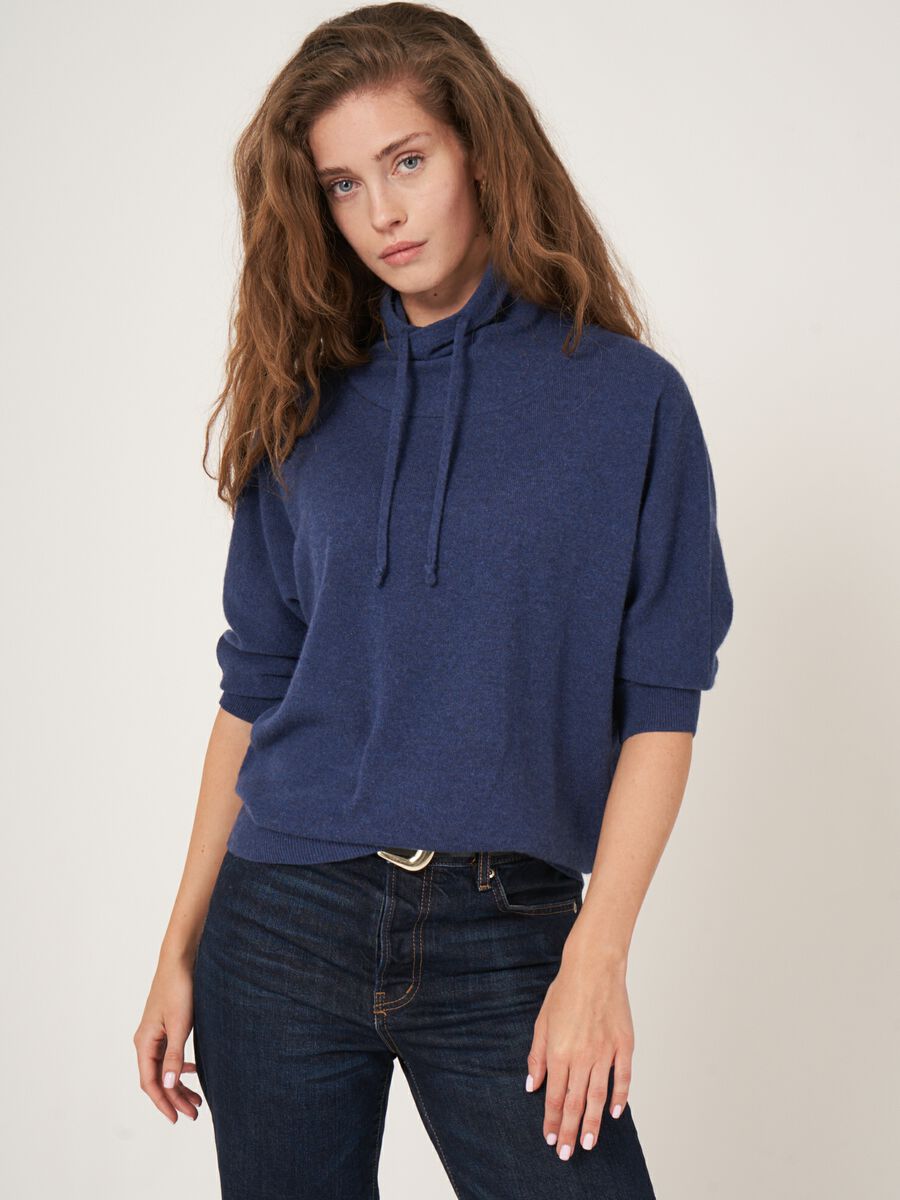Sporty cashmere sweater with stand-up collar with drawstring image number 0