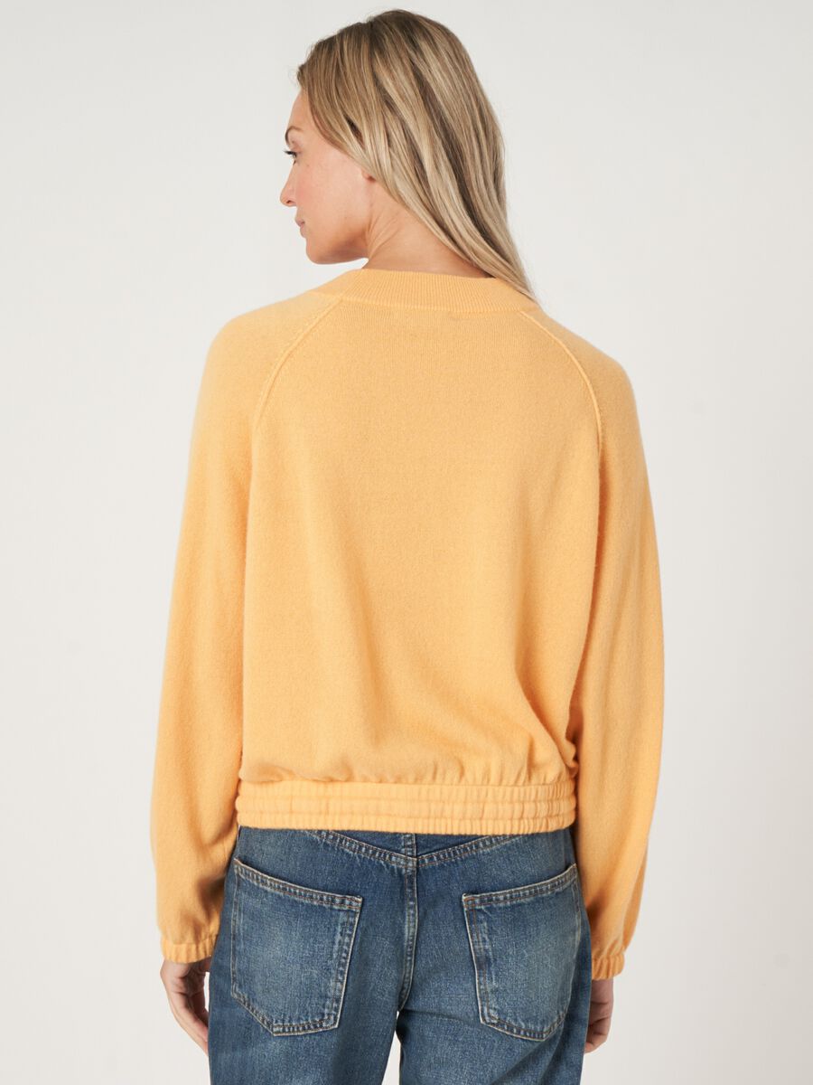 Pull en cachemire à taille à nouer image number 2