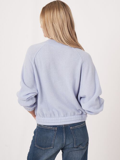 Cashmere trui met trekkoord aan de taille