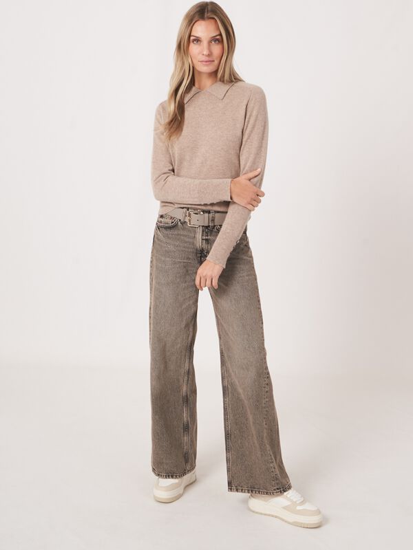 Fijn gebreide cashmere trui met polokraag image number 4