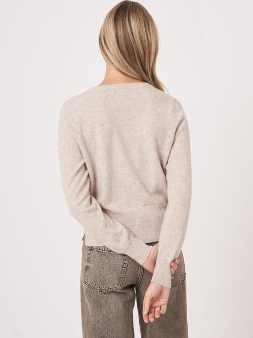 Cashmere vest met strikkoord