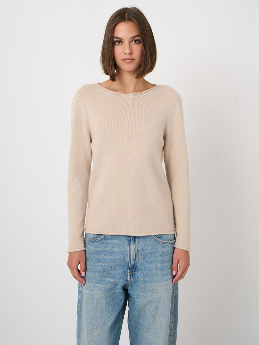 Medium-Weight Organic Cashmere Boat-Neck Sweater image number 0