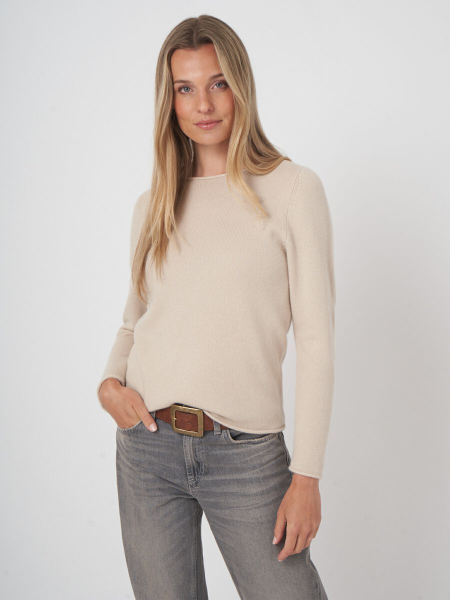 Mittelschwerer Basic-Kaschmir-Boot-Ausschnitt-Pullover image number 1