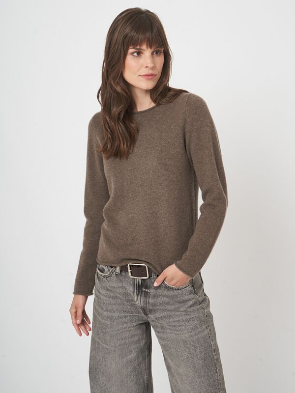 Mittelschwerer Basic-Kaschmir-Boot-Ausschnitt-Pullover image number 2