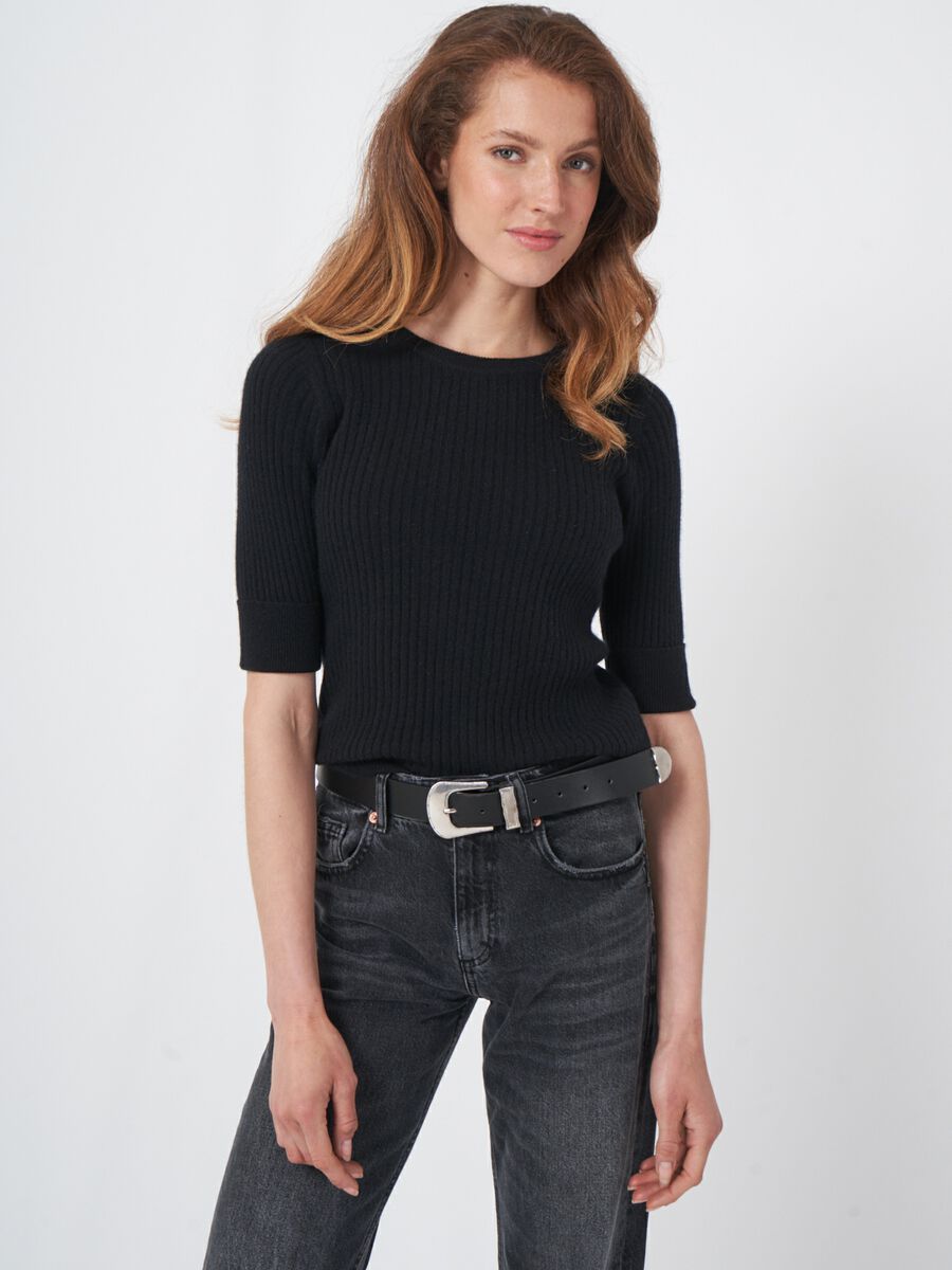 Short sleeve cashmere rib knit sweater image number 0