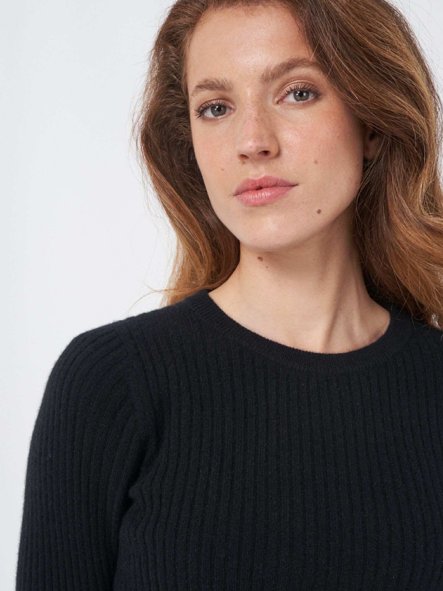 Short sleeve cashmere rib knit sweater