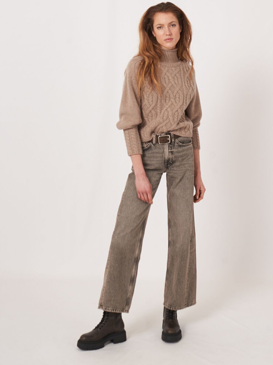 Korte cashmere sweater met kabelpatroon image number 5