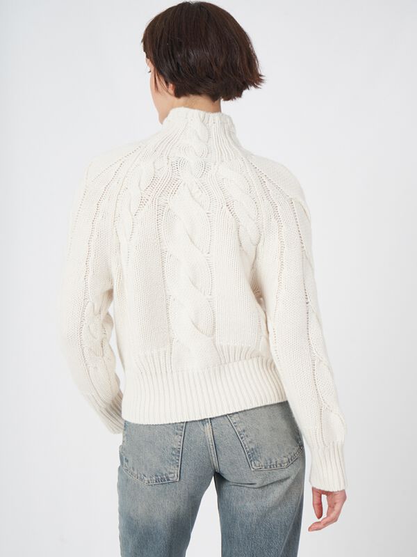 Grober Zopfmuster-Kaschmir-Pullover image number 3