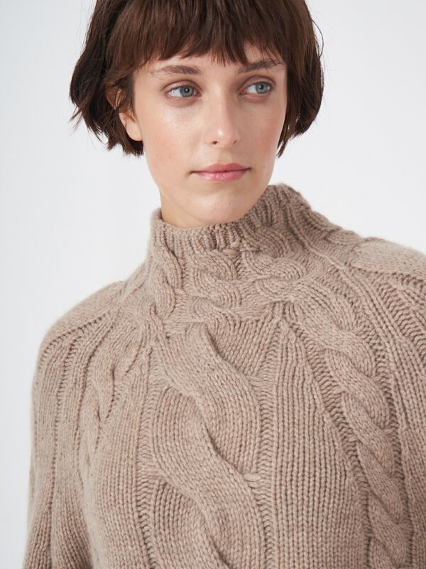 Grober Zopfmuster-Kaschmir-Pullover image number 2