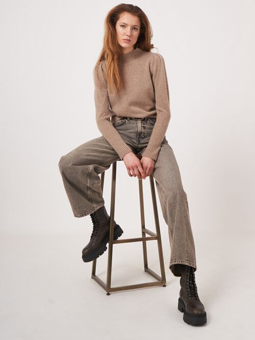 Kaschmir-Pullover mit Schulterdetail