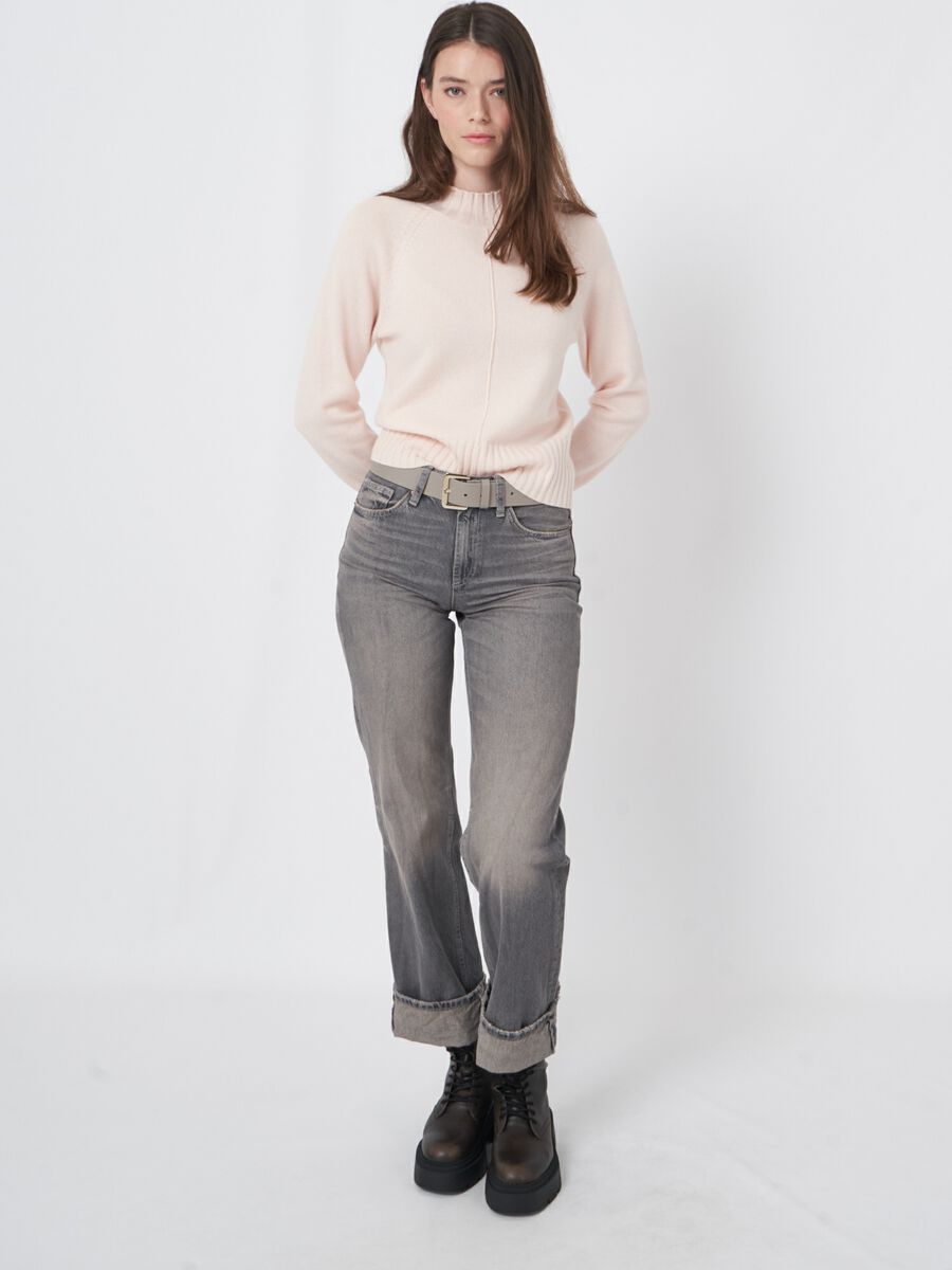 Organisch cashmere sweater met geribde staande kraag image number 4