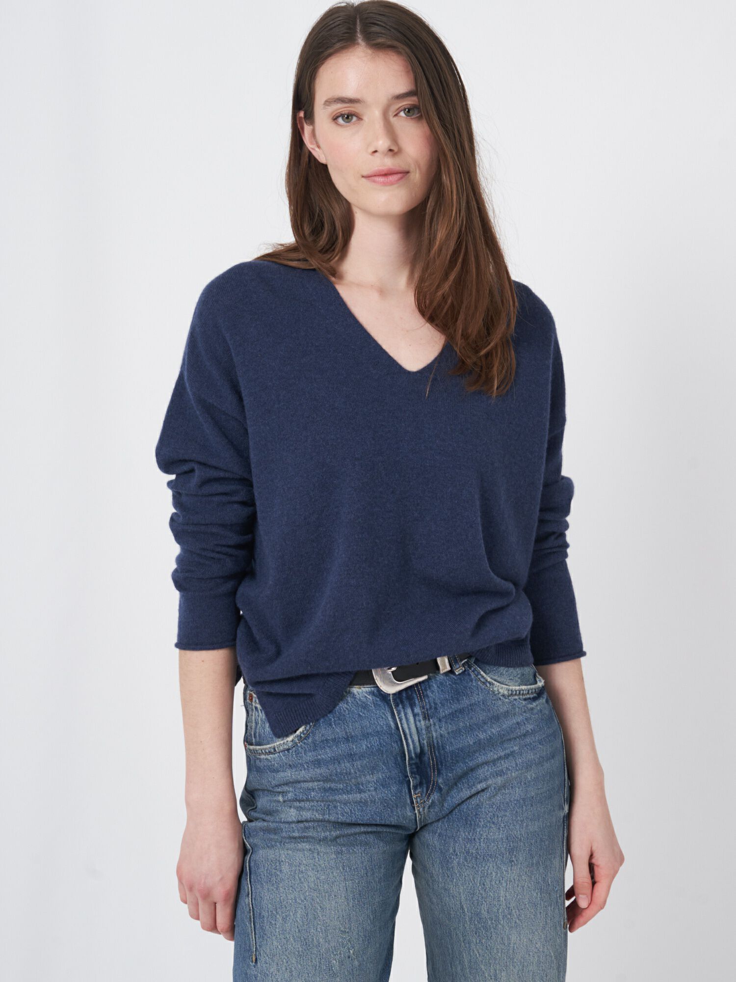 Lichte cashmere sweater met V-hals