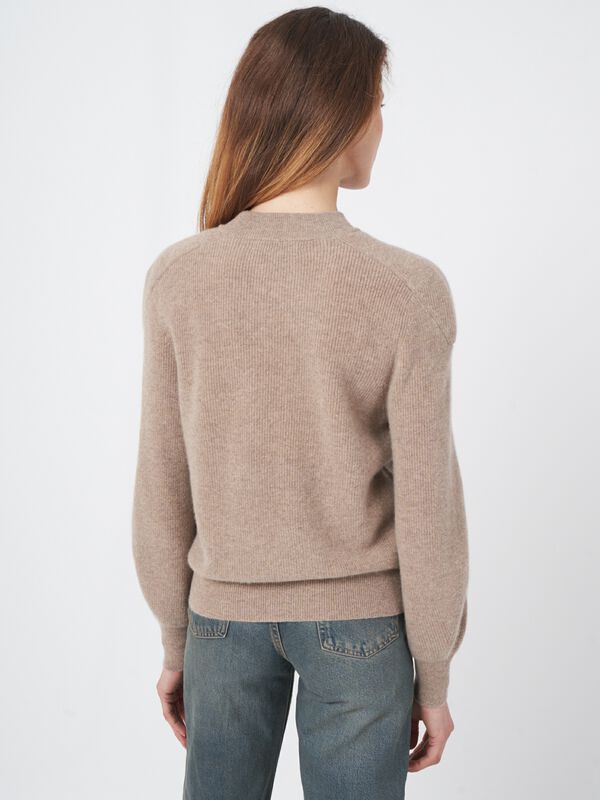 Fijn ribgebreide cashmere sweater image number 4