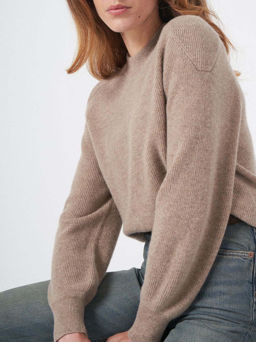 Kaschmirpullover aus feinem Rippstrick image number 1