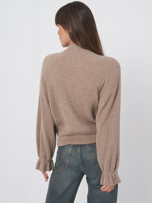 Cashmere rib nit sweater with ruffled sleeves image number 5