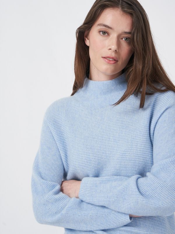 Cashmere stand collar sweater with horizontal rib knit image number 3