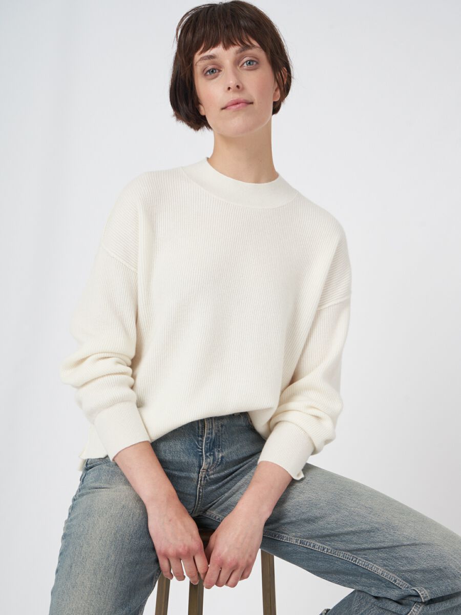 Cropped rib knit cashmere sweater image number 0